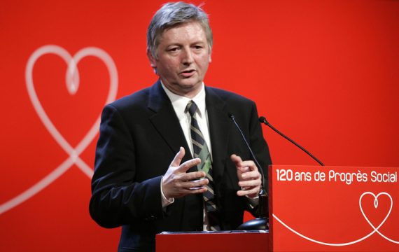 SP.A-Präsident Steve Stevaert bei einer Feier zum 120. Geburtstag der Sozialistischen Partei in Belgien (2005)