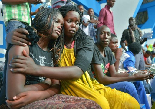Überlebende des Terrorangriffs auf die Universität Garissa trauern in Nairobi