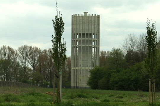 Der Wasserturm am Industriegebiet Rovert in Raeren