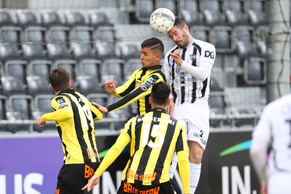 Erstes Endrundenspiel: AS Eupen vs. Lierse SK - Victor Curto