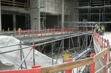 Bauarbeiten im Aquis Plaza verlaufen nach Plan