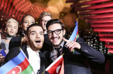Die Teilnehmer aus Aserbaidschan und Zypern freuen sich