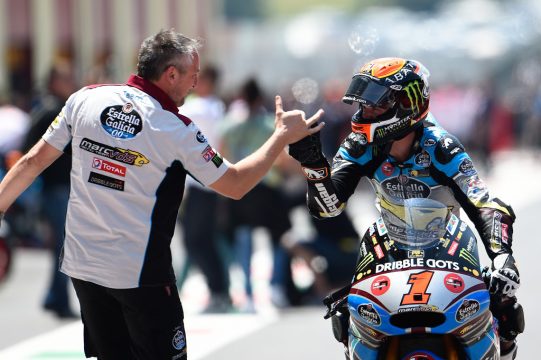 Tito Rabat mit Marc VDS-Teamchef Michael Bartholemy
