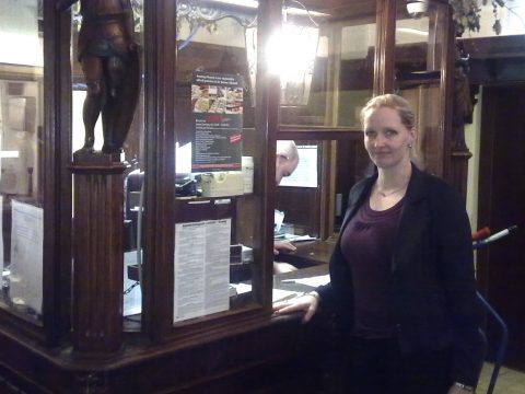 Melanie Schwartz leitet die "Malzmühle" in Köln