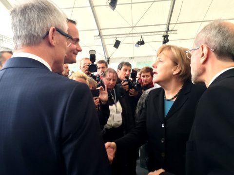 MP Geert Bourgeois und MP Oliver Paasch im Gespräch mit Bundeskanzlerin Angela Merkel