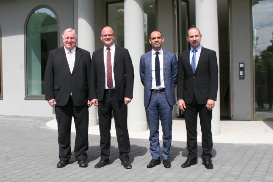Philippe Courard, Präsident des Parlaments der Föderation Wallonie-Brüssel, besucht das PDG
