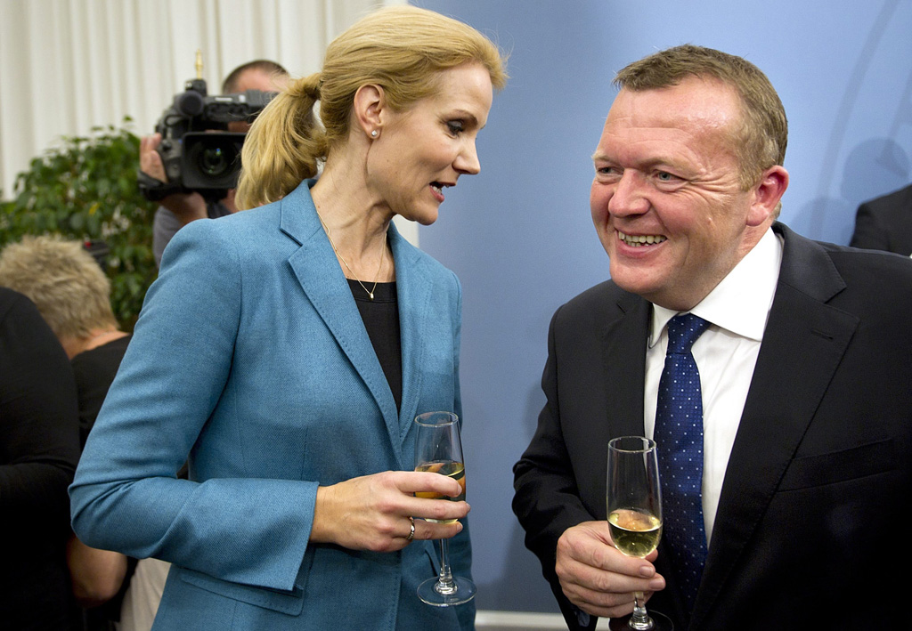Helle Thorning Schmidt mit Vorgänger Lars Lokke Rasmussen (Oktober 2011)