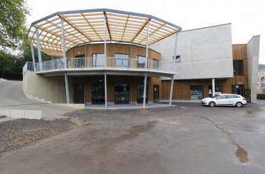 Pater-Damian-Schule Eupen - Neue Küche & Aula