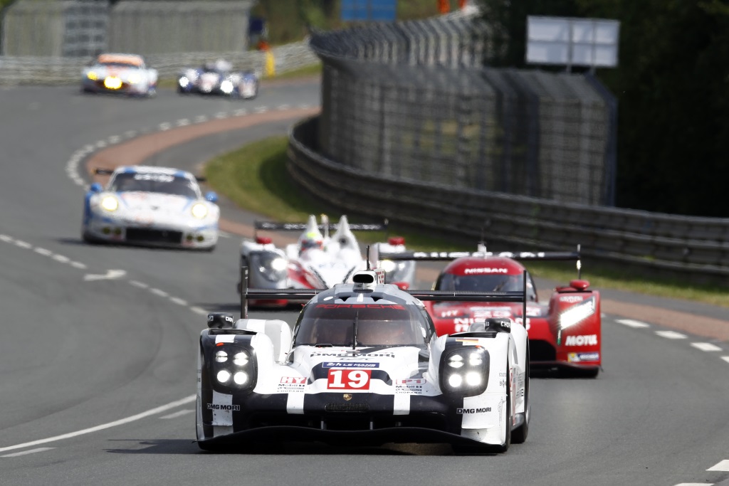 Porsche gewinnt 24-Stunden-Rennen von Le Mans