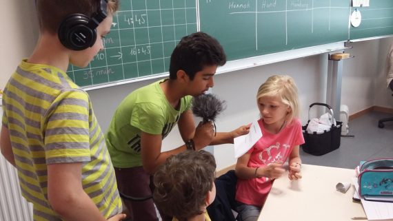 Kinder gestalten SGU-Schulradio
