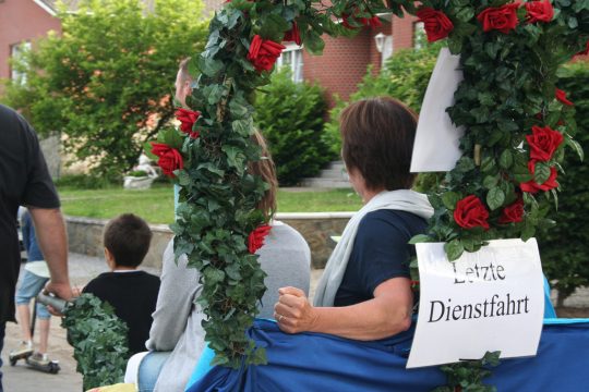 Der letzte Schultag - Verabschiedung einer Ketteniser Lehrerin