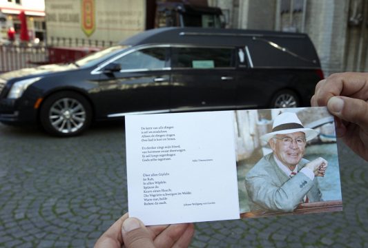 Erinnerungskarte von André Leysen während der Beisetzungsfeier in Antwerpen