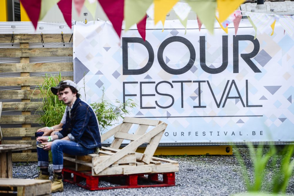 Erster Tag des Dour-Festivals