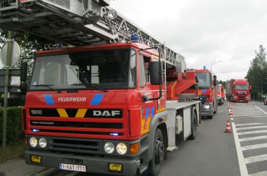 Hausbrand in St. Vith - Feuerwehe vor Ort