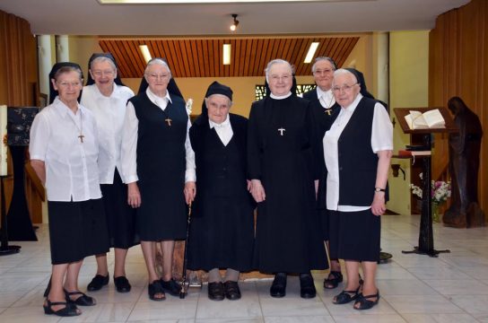 Die Franziskanerinnen von der Heiligen Familie übernahmen 1985 den Karmel in Bütgenbach