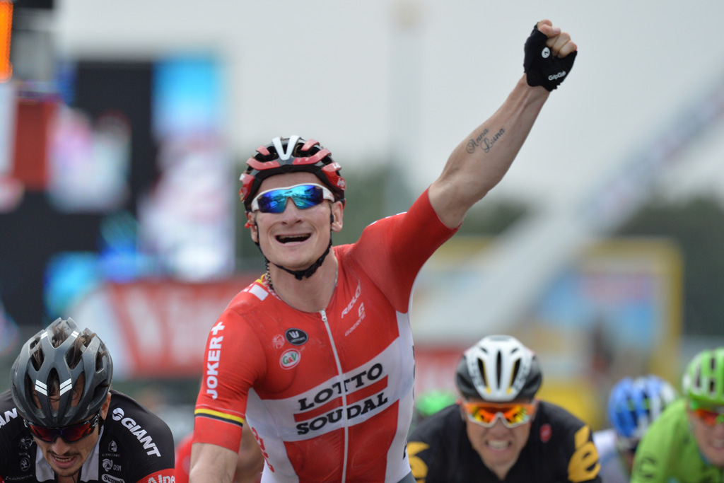 André Greipel spurtet zum dritten Tagessieg bei der Tour de France 2015