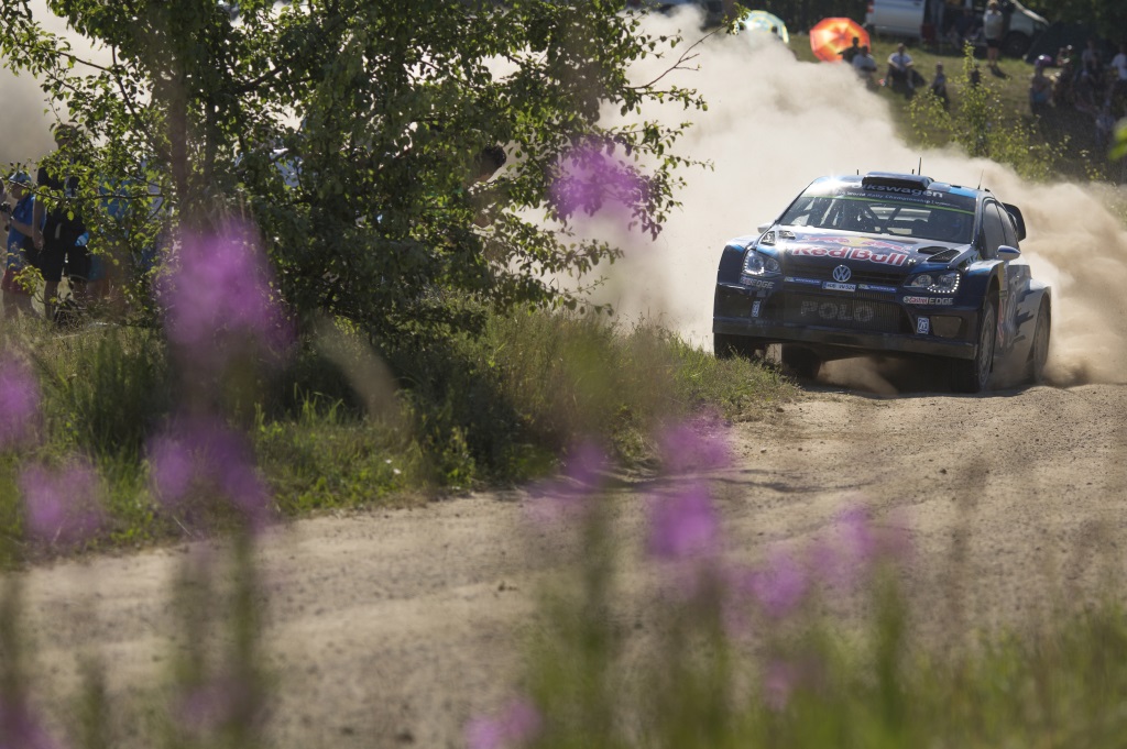 Sébastien Ogier auf dem Weg zum fünften Saisonsieg