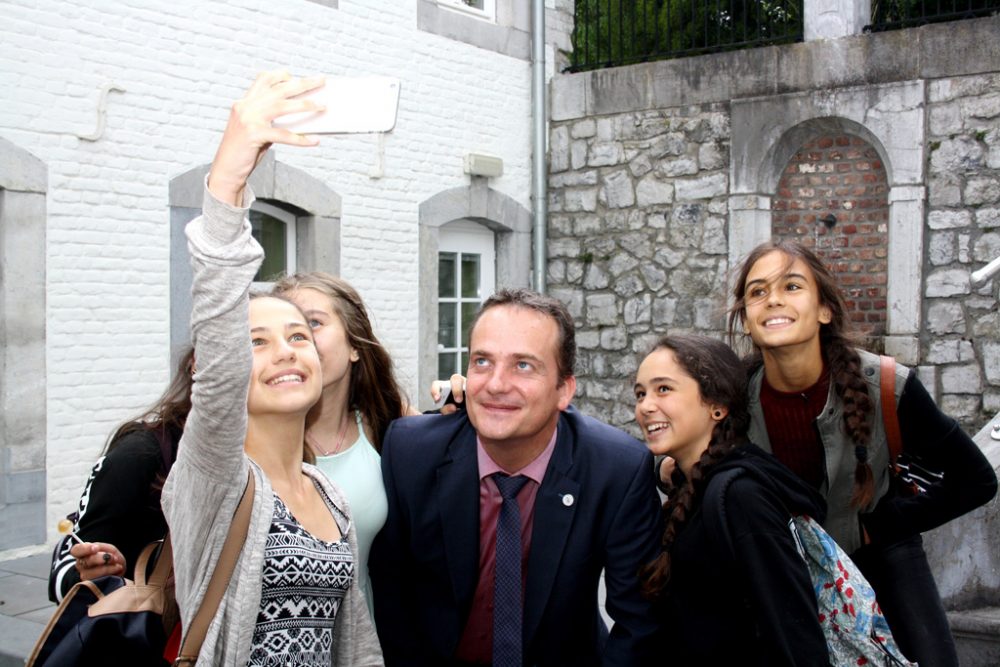 Ein Selfie mit dem Ministerpräsidenten