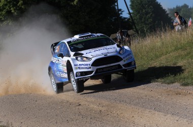 Ott Tänak schnappt sich Samstagmittag Platz drei von Jari-Matti Latvala