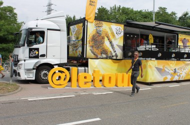 Tour de France: Vierte Etappe in Seraing gestartet