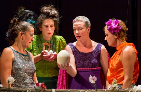 "L’Harmonie de la Gent à Plumes" von AGORA