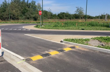 Baraque Michel: Zusätzliche Entschärfung der Verkehrssituation durch Bodenschwelle