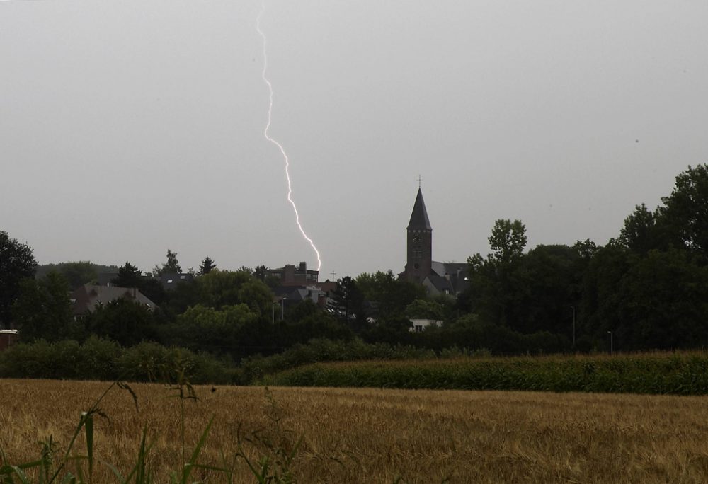 Gewitter über Gavere (Ostflandern)