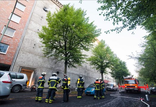 Feuer und Explosion in Hochbunker aus dem Zweiten Weltkrieg in Hamburg