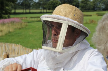 Leidenschaft für Bienen: Zwei Hobby-Imker in Rocherath