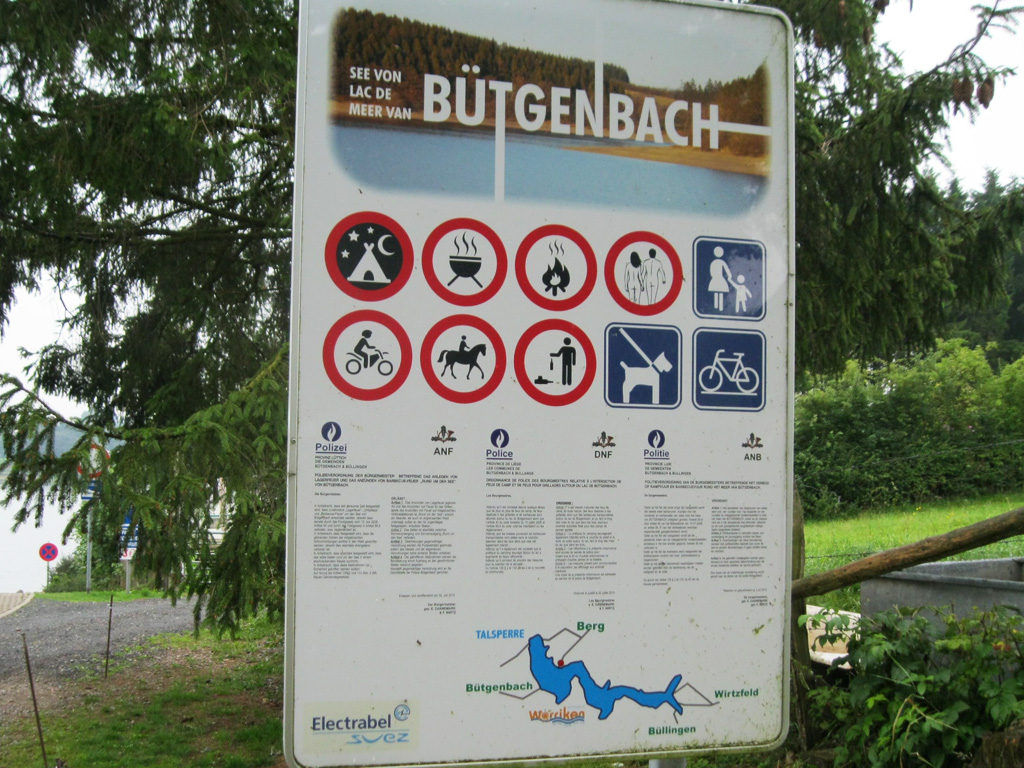 Verbotsschild am See von Bütgenbach
