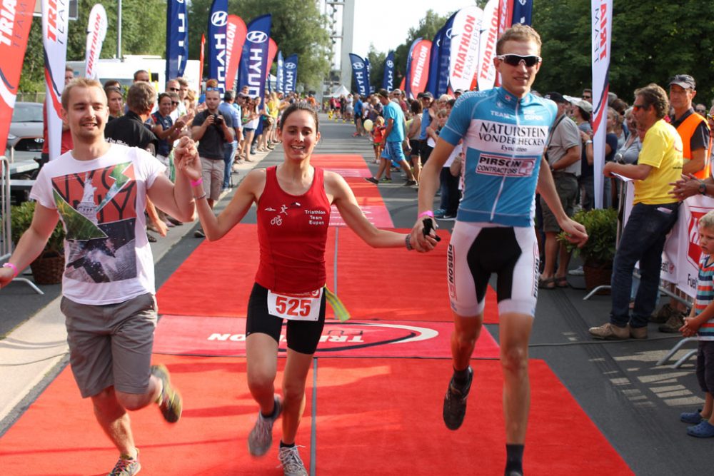 Promotriathlon in Eupen (1.8.): Tom Henkes, Jana Backes und Jérôme Schumacher waren Promostaffel-Sieger