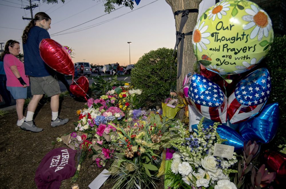 Virginias Einwohner trauern um die erschossenen TV-Journalisten Alison Parker und Adam Ward