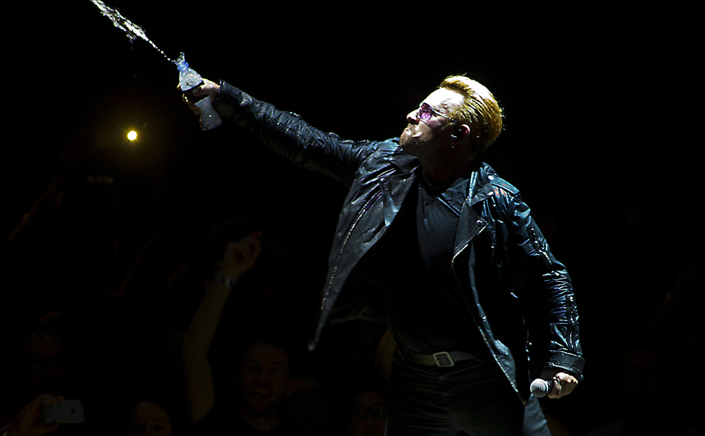 U2-Leadsänger Bono am 8.9. im Ziggo Dome in Amsterdam