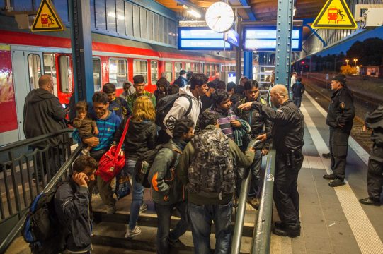 Flüchtlinge am Bahnhof von Flensburg (9.9.)