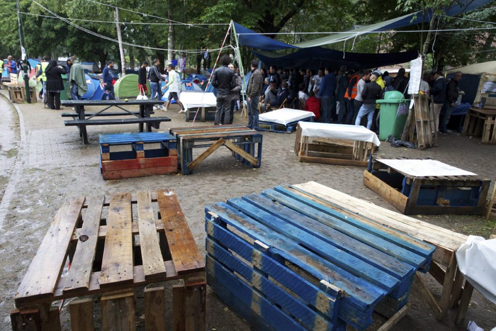 Flüchtlingscamp im Brüsseler Maximilianpark