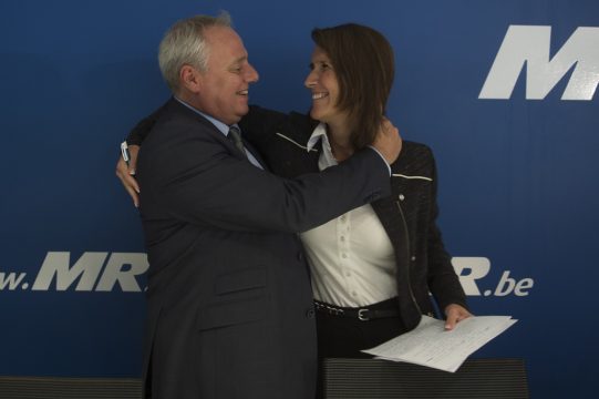 Hervé Jamar mit seiner Nachfolgerin Sophie Wilmès