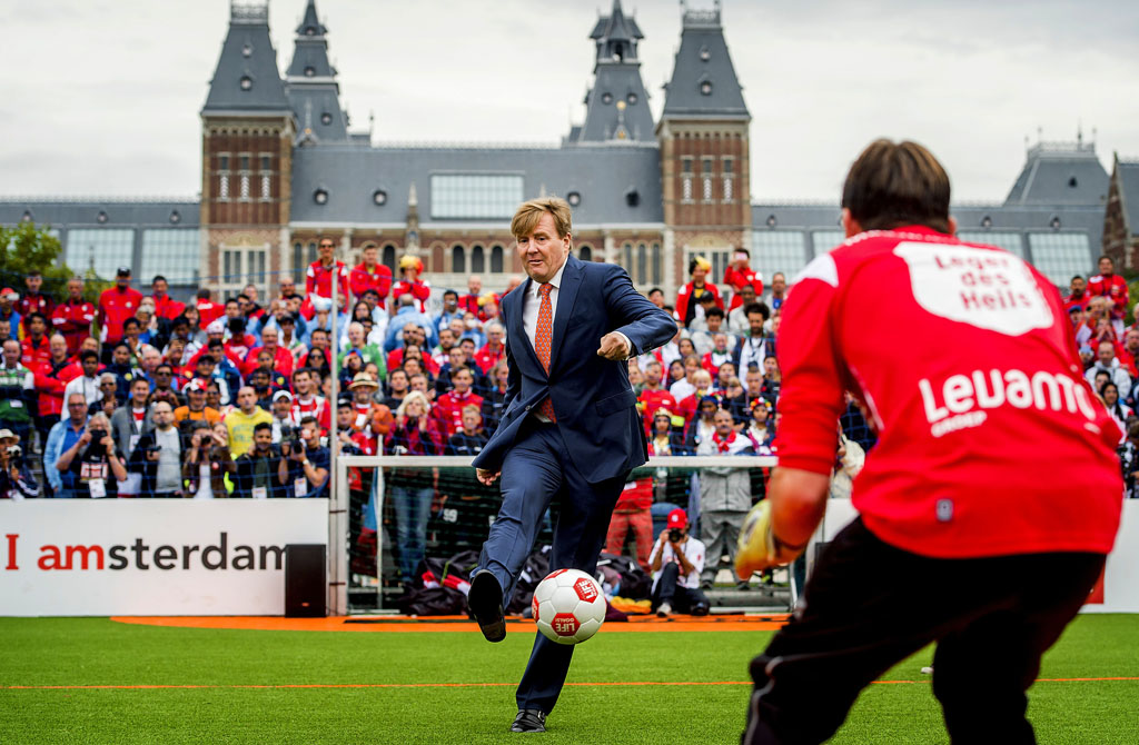 König Willem-Alexander beim Homeless Worl Cup in Amsterdam (12.9.)
