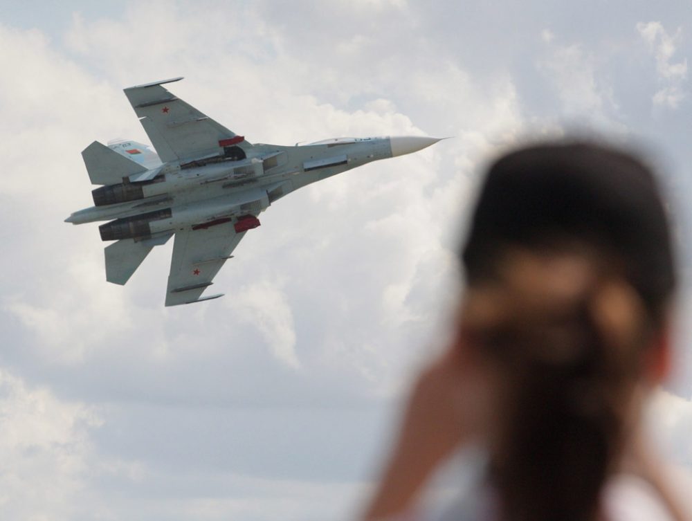 Jagdflugzeug vom Typ Sukhoi Su-27