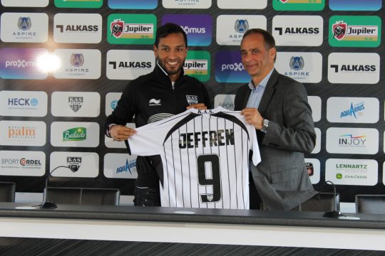 Der Eupener Neuzugang "Jeffrén" mit Christoph Henkel