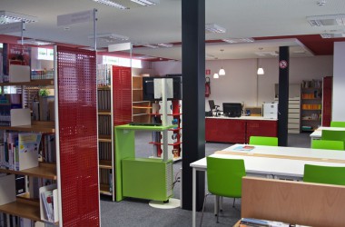 Neue PDS-Mediothek eröffnet