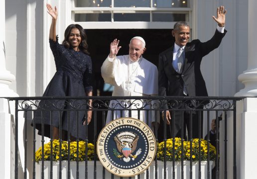 Papst Franziskus besucht die USA - mit Präsident Barack Obama und Gattin Michelle