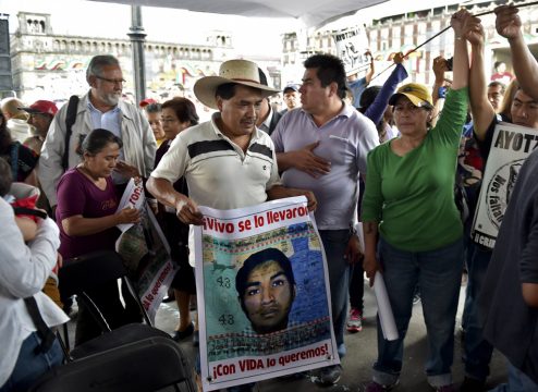 Angehörige der 43 vermissten Studenten