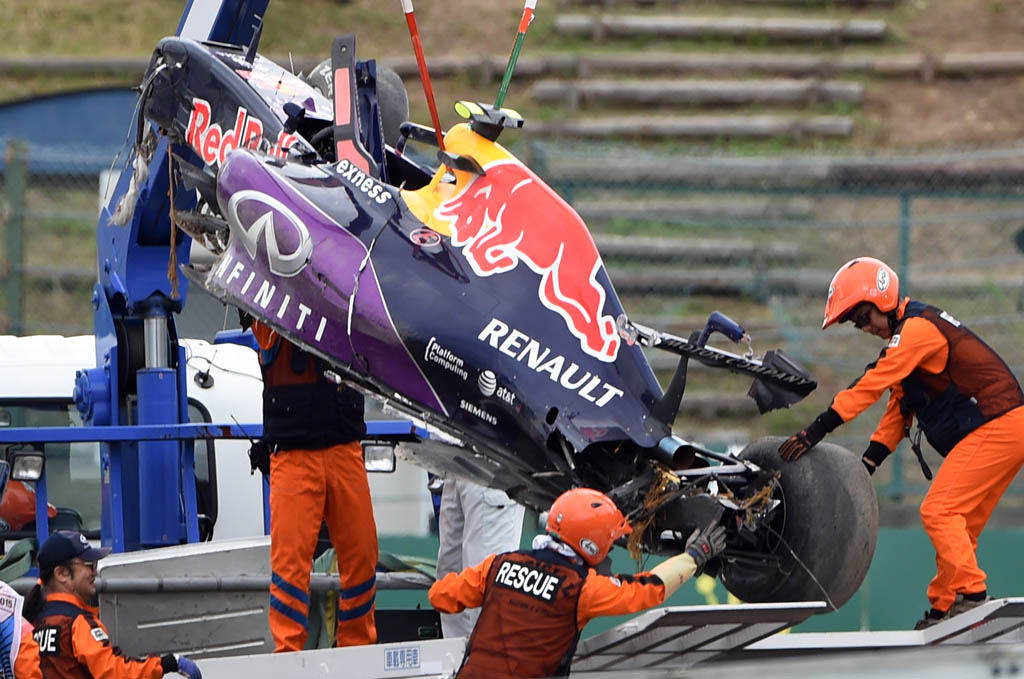 Daniil Kvyat crasht beim Qualifying zum GP von Japan in der Formel 1