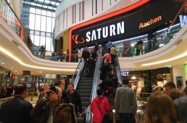 Aachen: Einkaufsgalerie "Aquis Plaza" eröffnet