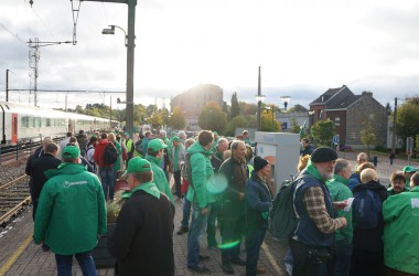 Eupen: Gewerkschaftsmitglieder machen sich auf den Weg zur Demonstration in Brüssel (7.10.)