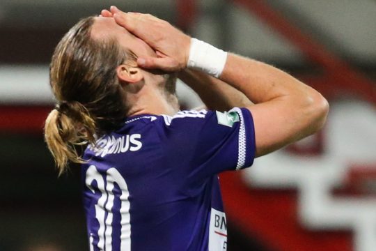 Nach nur einem Spieltag gibt Anderlecht (Bild: Guillaume Gillet) die Tabellenspitze wieder ab