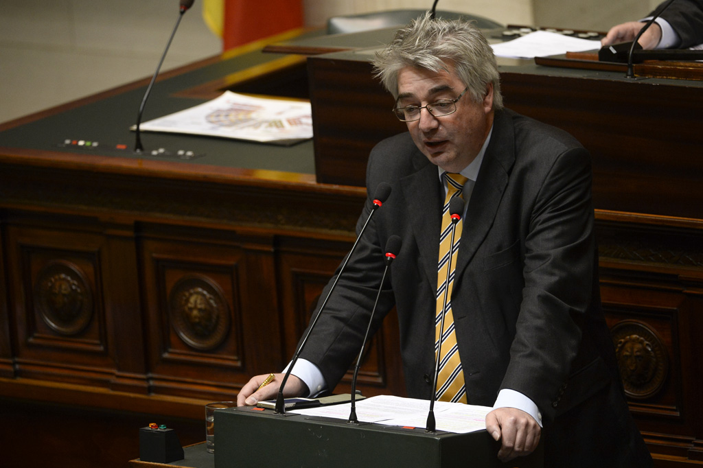 Hendrik Vuye am Mittwoch im Parlament