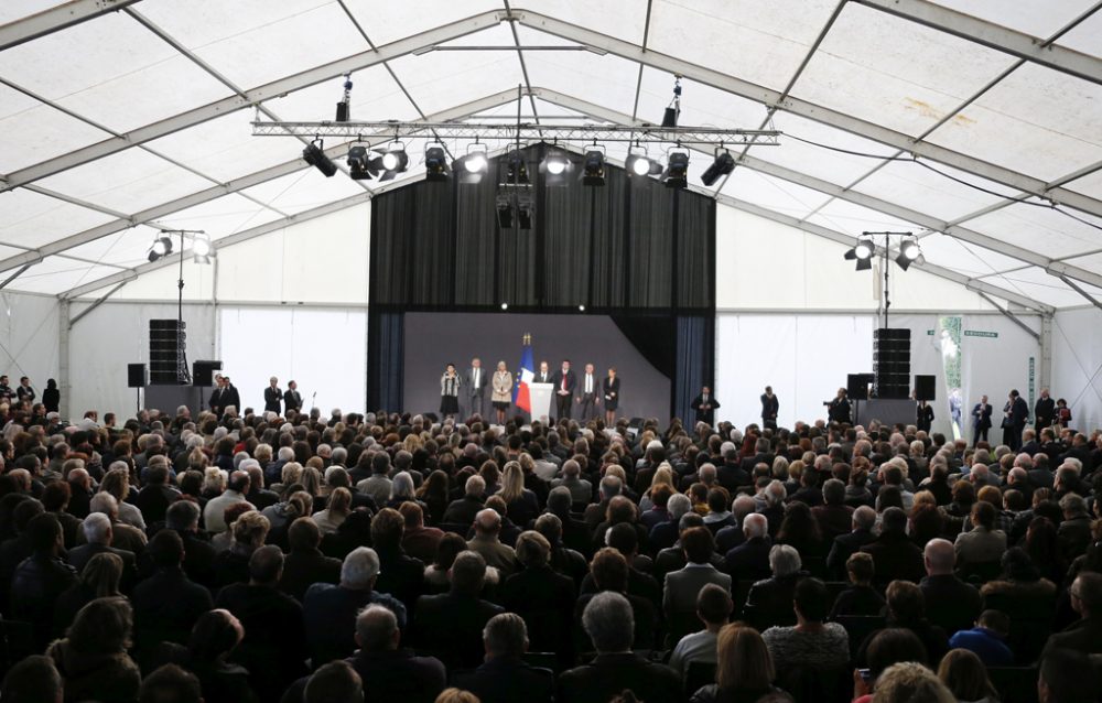 François Hollande spricht während einer Gedenkveranstaltung in Petit-Palais-et-Cornemps