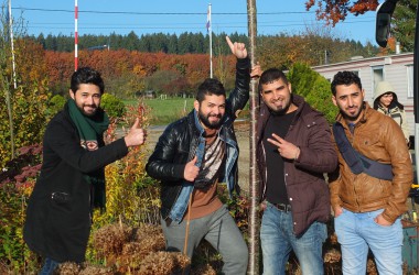 Letzte Flüchtlinge verlassen Campingplatz Oos Heem in Deidenbe