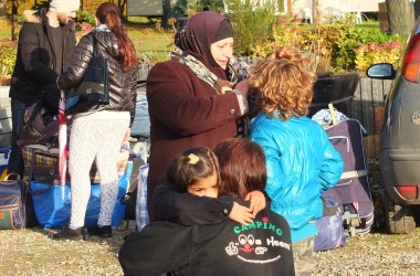 Letzte Flüchtlinge verlassen Campingplatz Oos Heem in Deidenbe